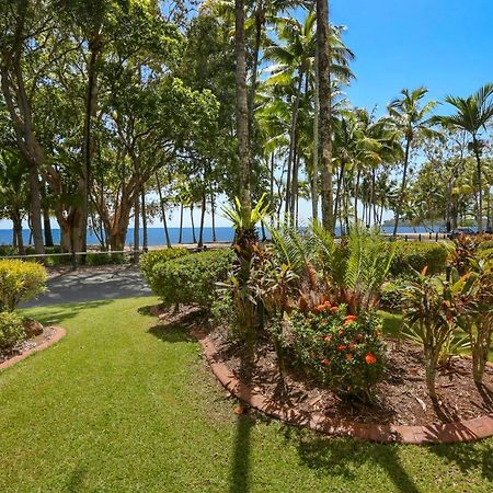 Agincourt Beachfront Apartments Clifton Beach Buitenkant foto